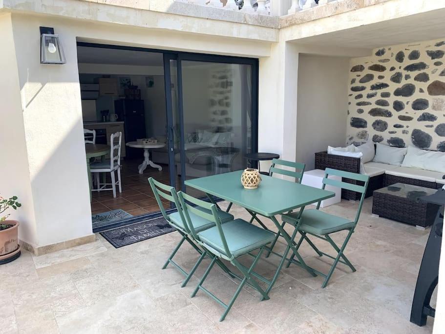 Appartement Bas De Maison Lavilledieu  Exteriér fotografie